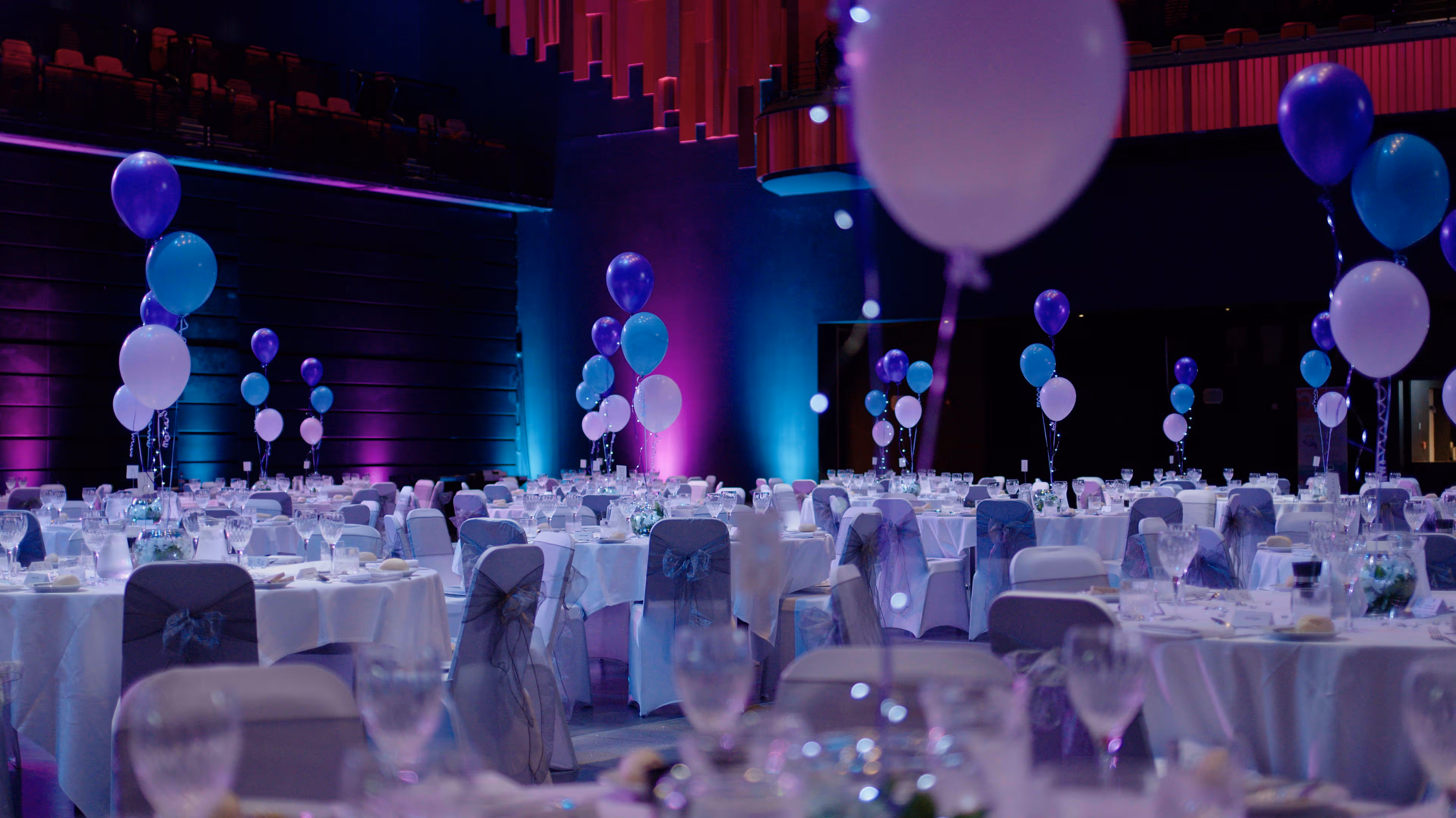 Full Venue, Swansea Building Society Arena photo #11