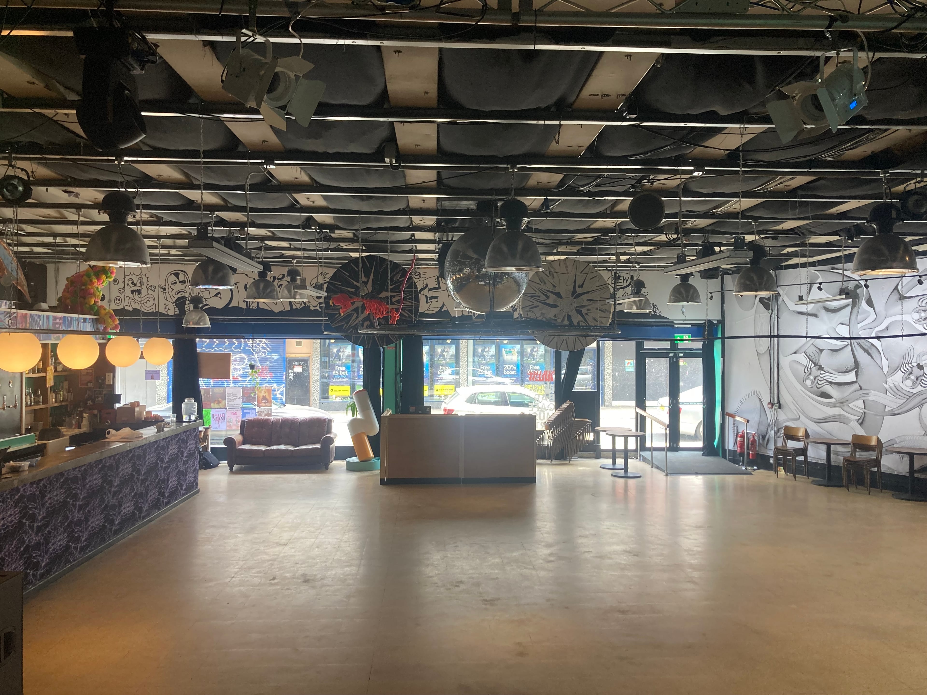 Photo of Strange Brew, Main Room