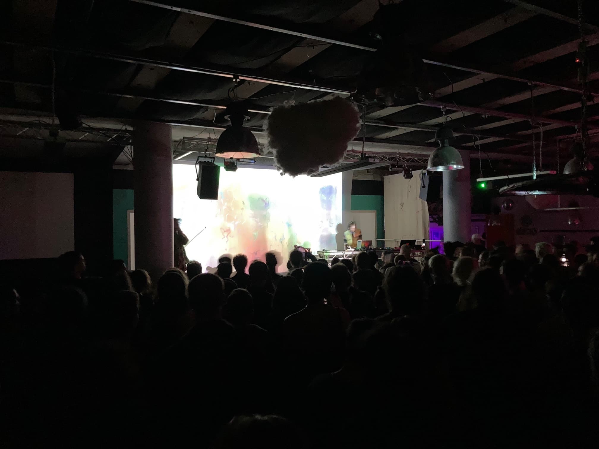 Main Room, Strange Brew photo #16