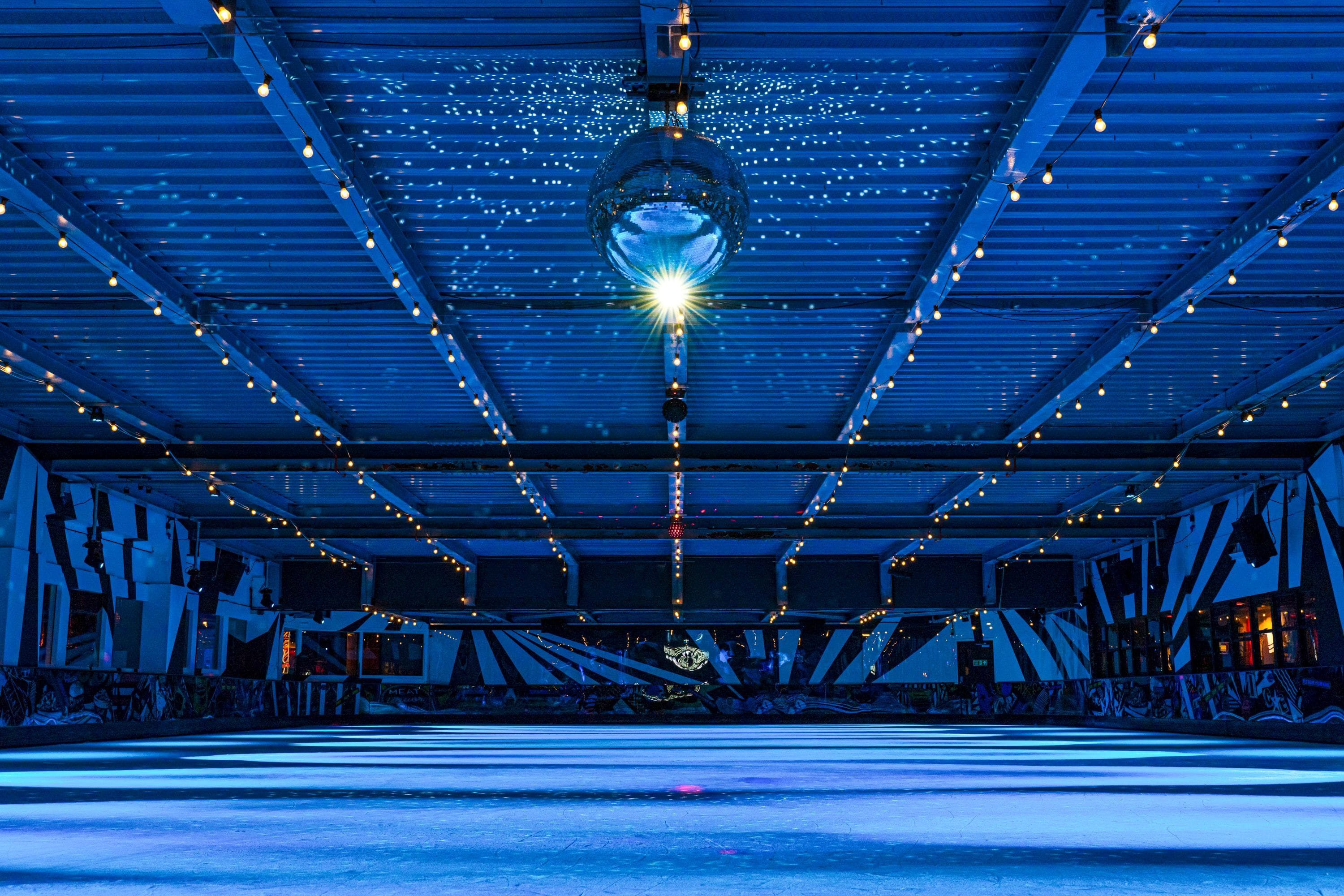 Photo of Queens - Skate Dine Bowl, Back Alley Darts