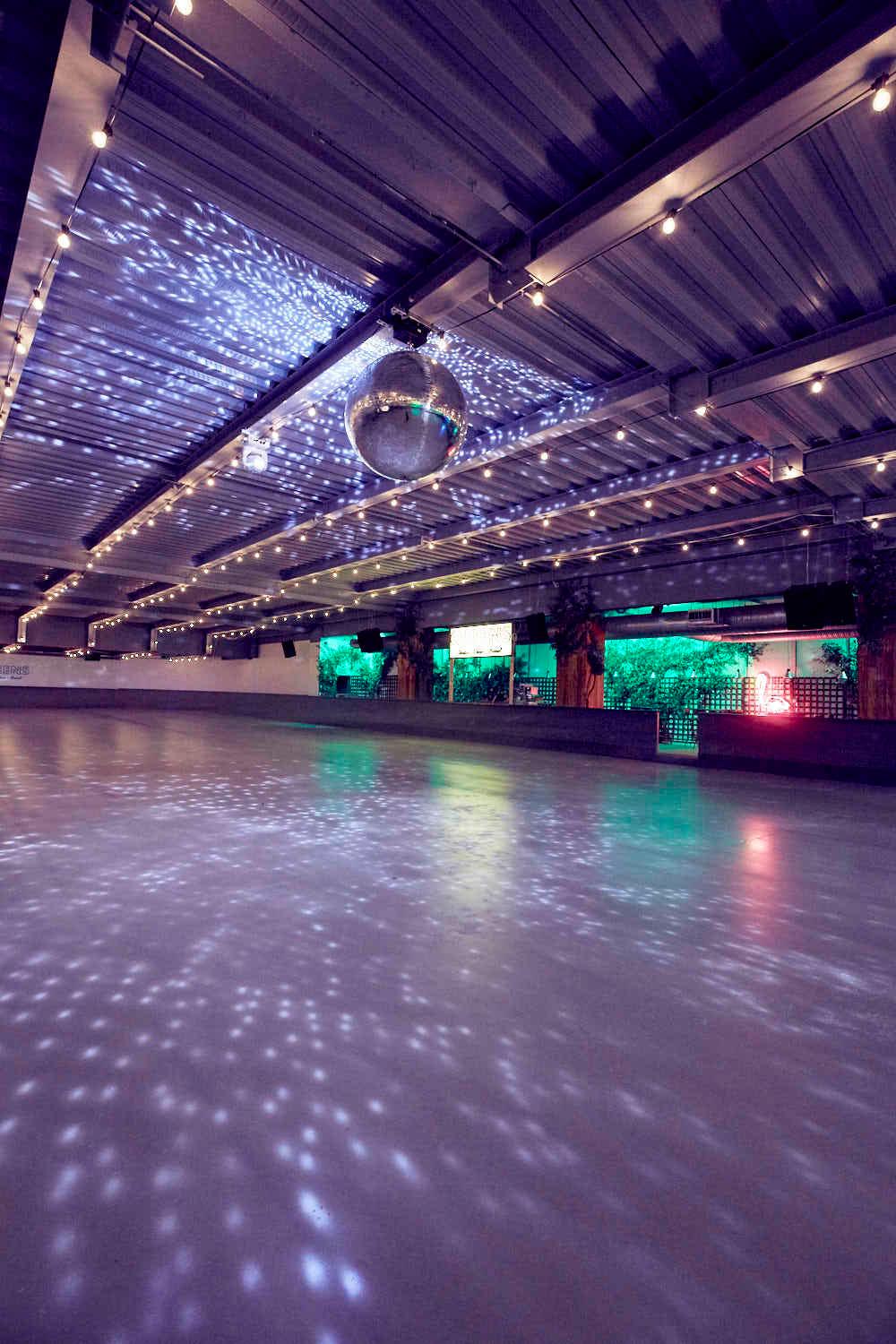 Queens Skate Dine Bowl, Ice Rink  photo #3