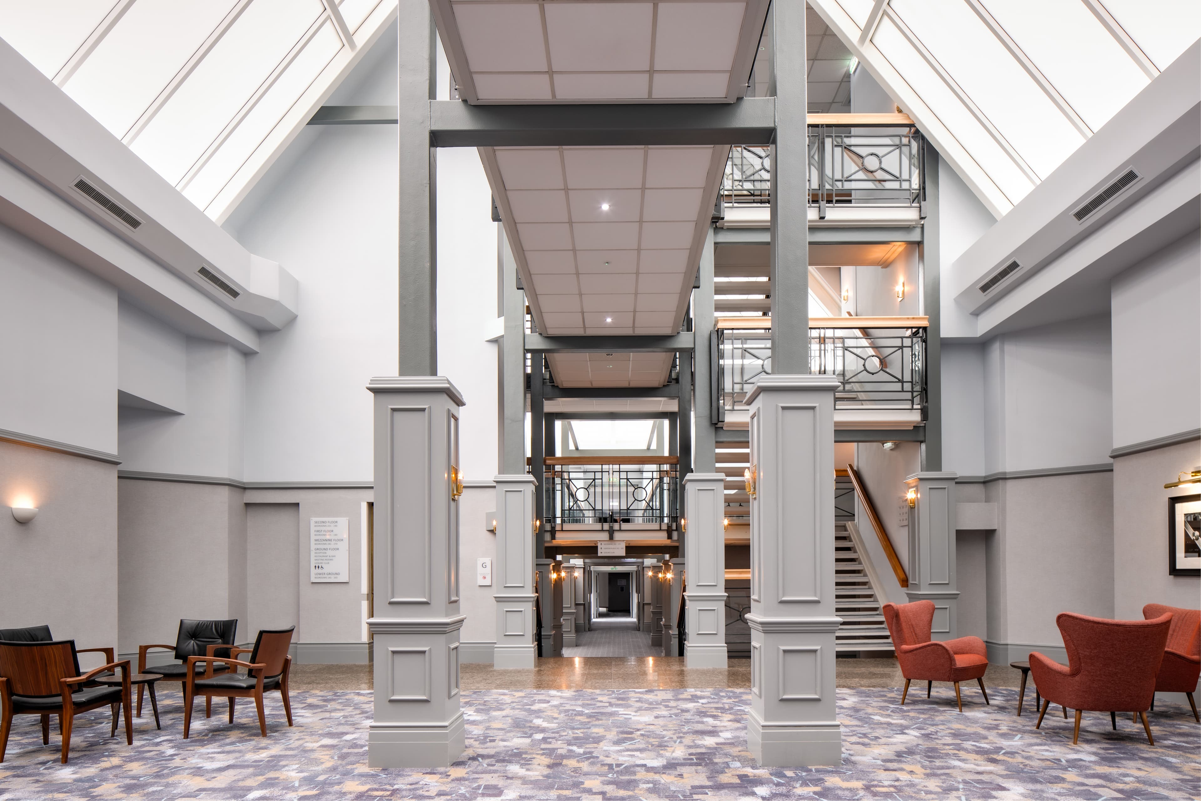 DoubleTree By Hilton London Elstree photo #2