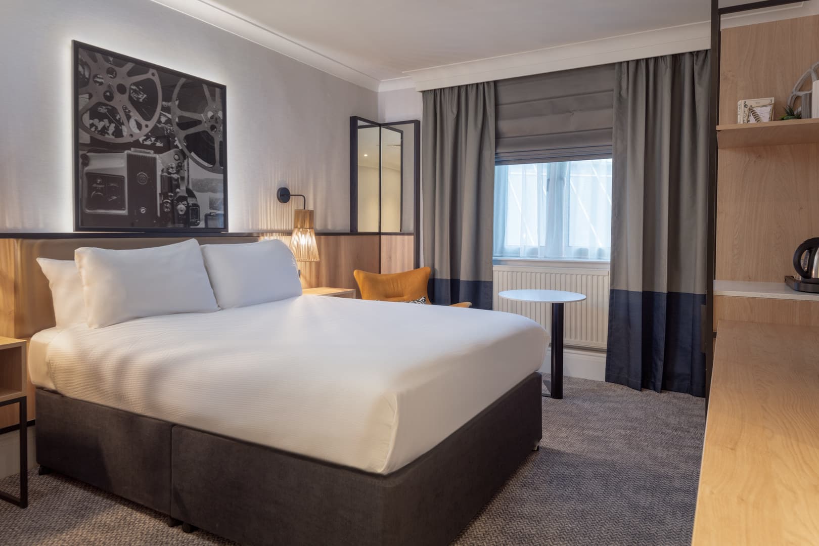 Dupont Suite, DoubleTree By Hilton London Elstree photo #12