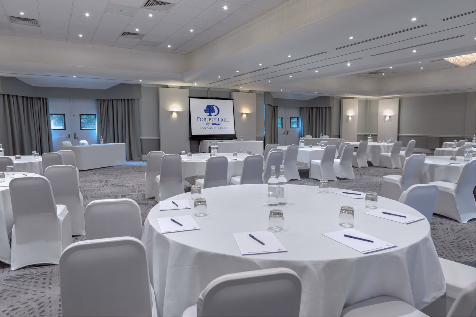 Dupont Suite, DoubleTree By Hilton London Elstree photo #11