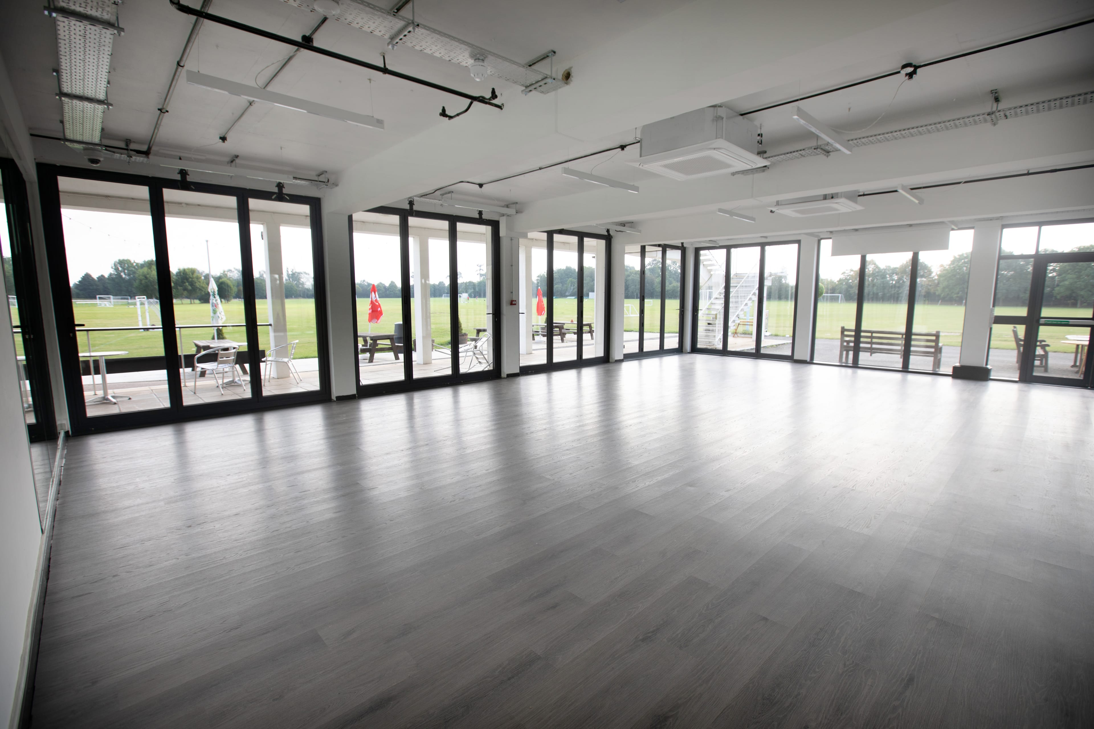 Photo of Metropolitan, GLINDON ROOM