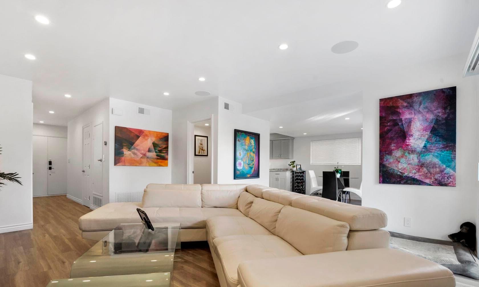 Entire House, Modern Hillside Home With A Colorful Flair photo #1