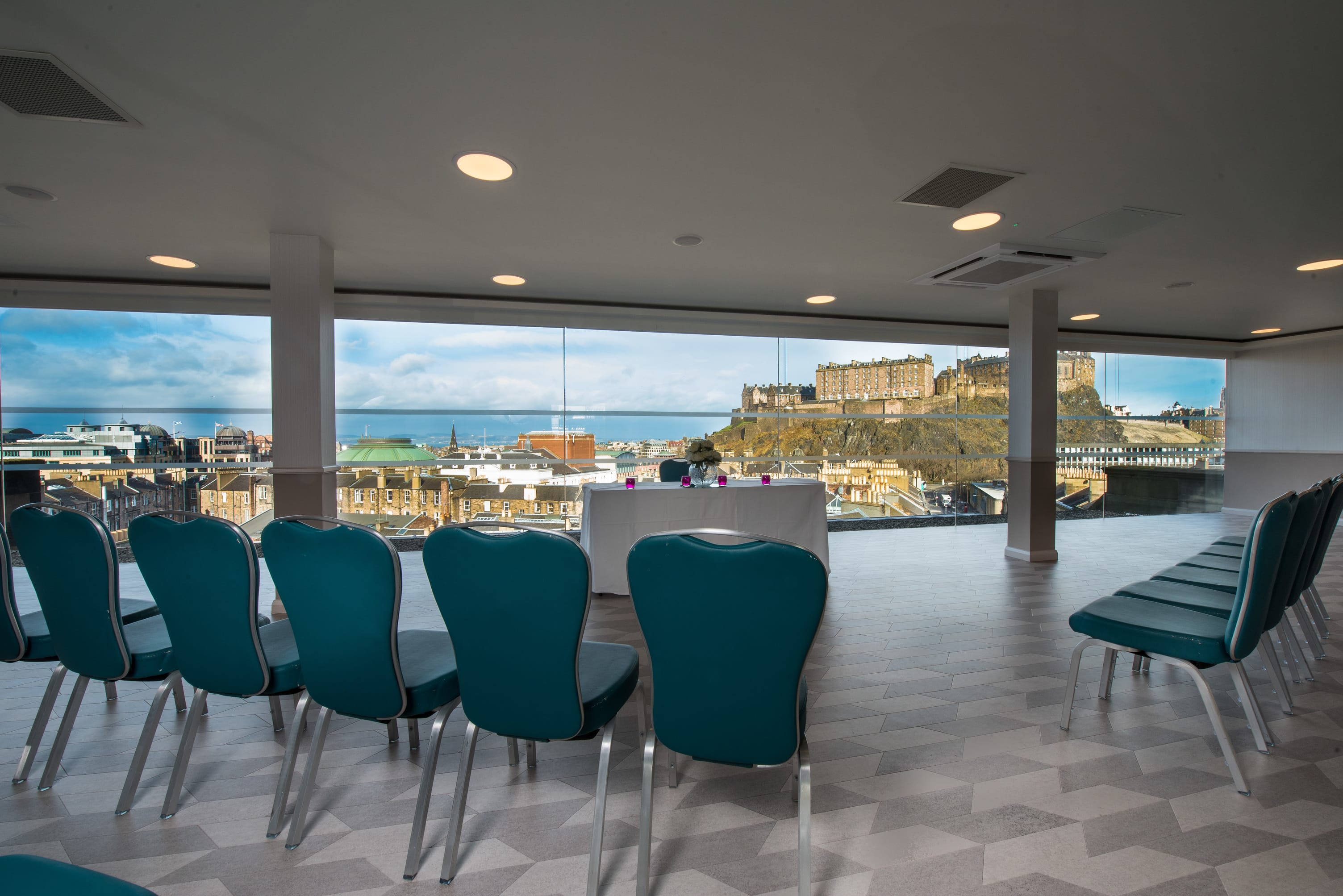 Photo of Doubletree By Hilton Edinburgh City Centre, The Penthouse / Skybar