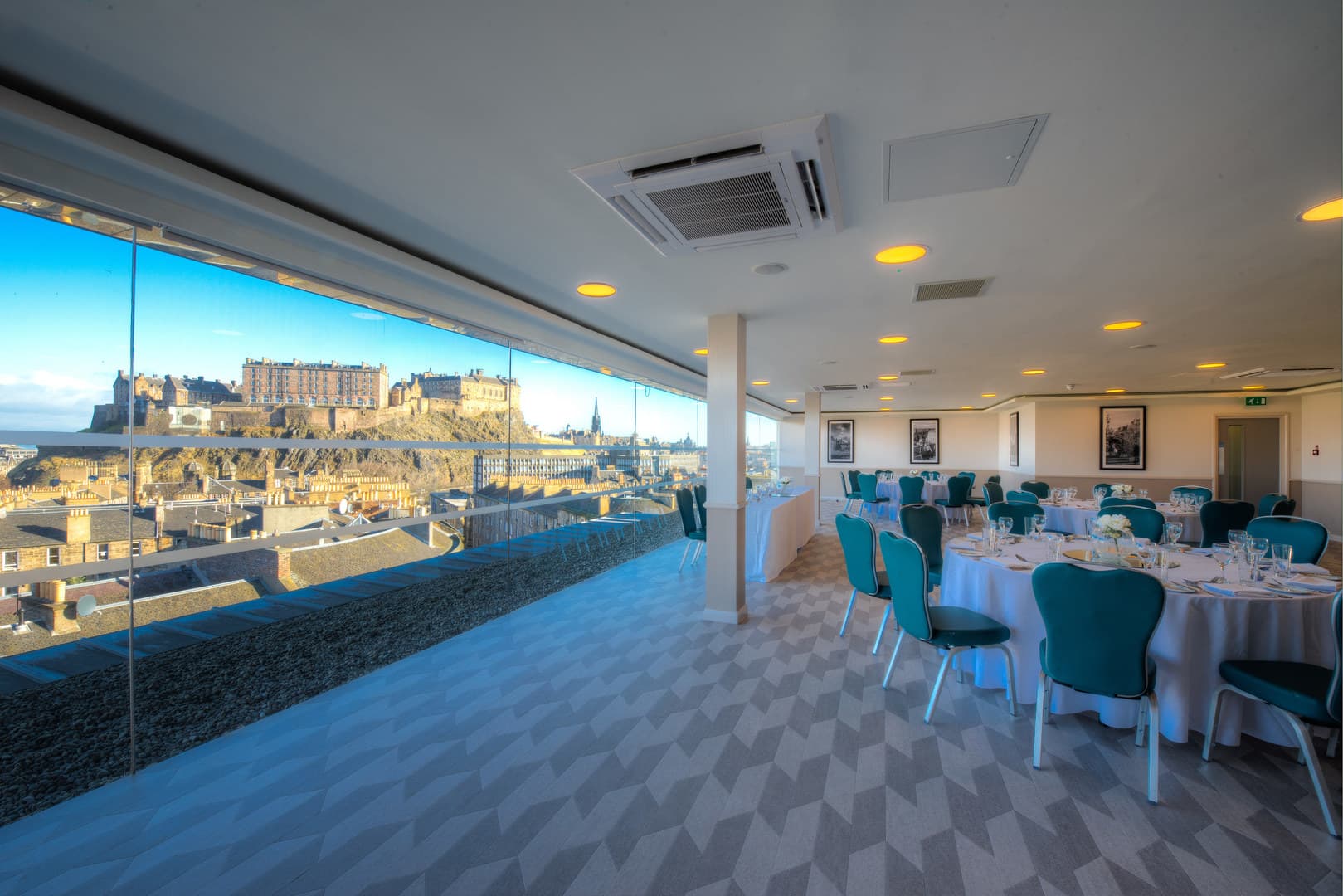 The Penthouse / Skybar, Doubletree By Hilton Edinburgh City Centre photo #27