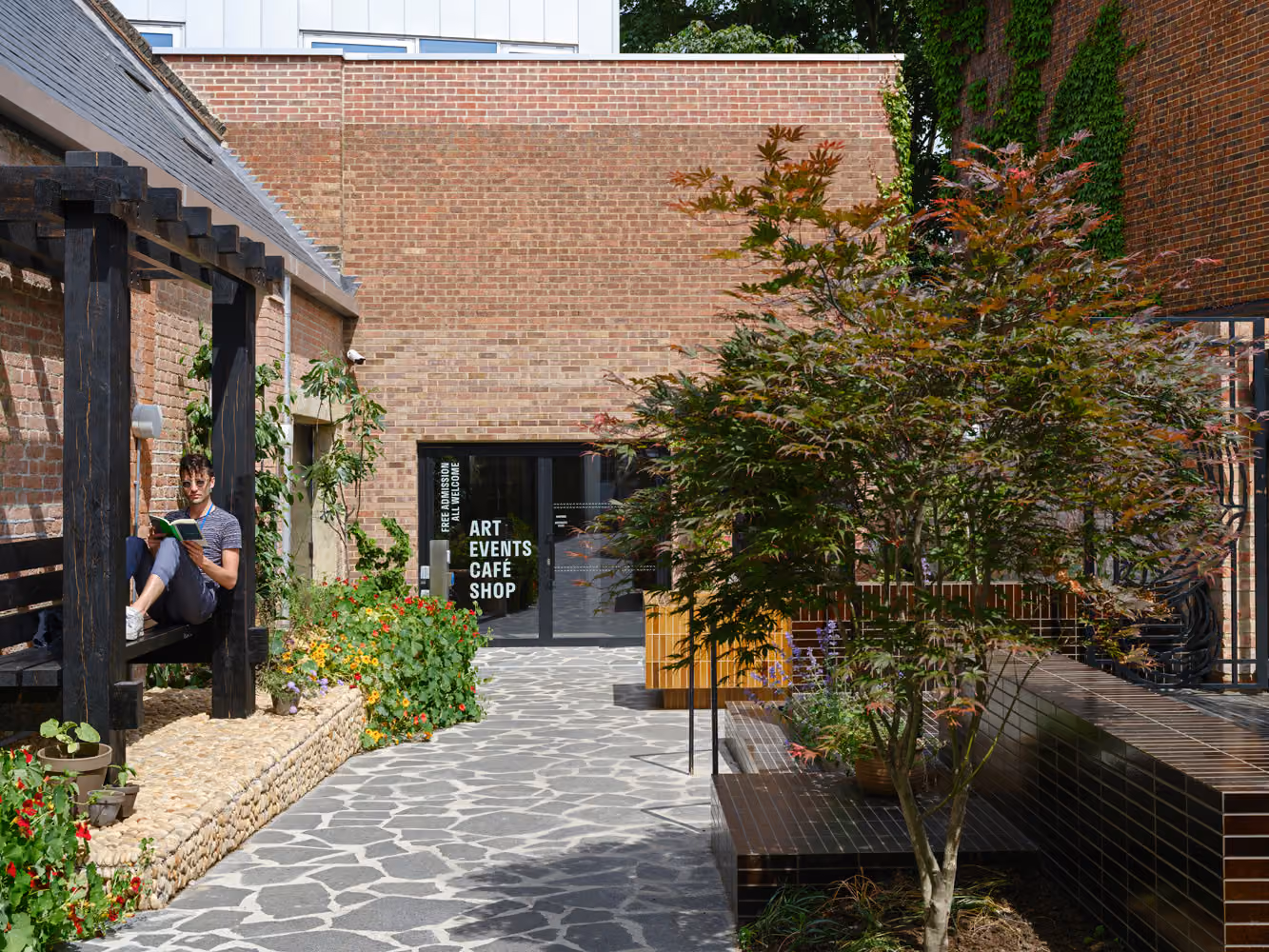 Photo of Studio Voltaire, Restaurant With Summer Terrace