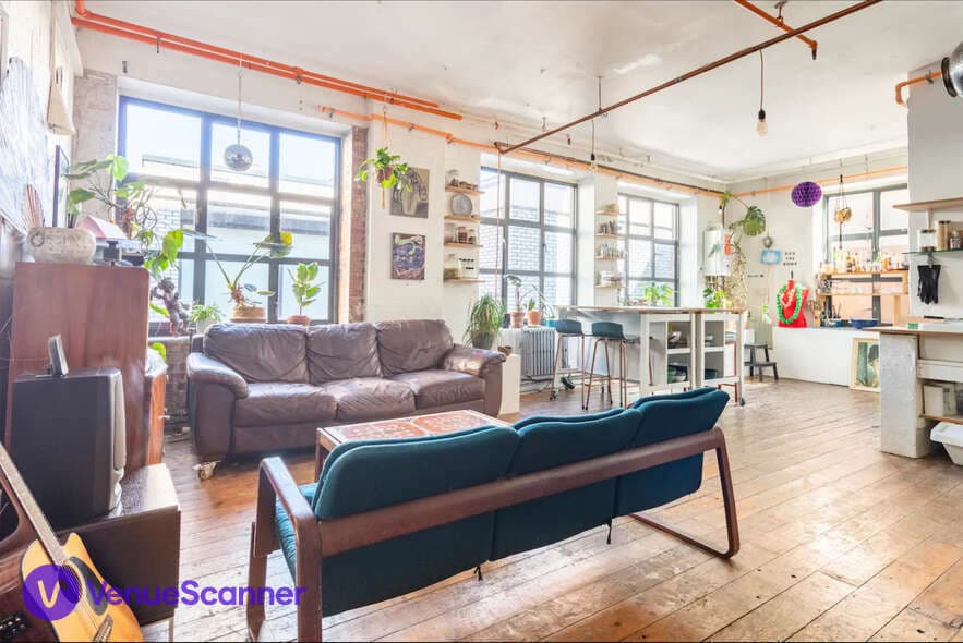 Full Apartment, Artist Warehouse In Hackney - Photoshoot / Interview / Video / Food Photography photo #6