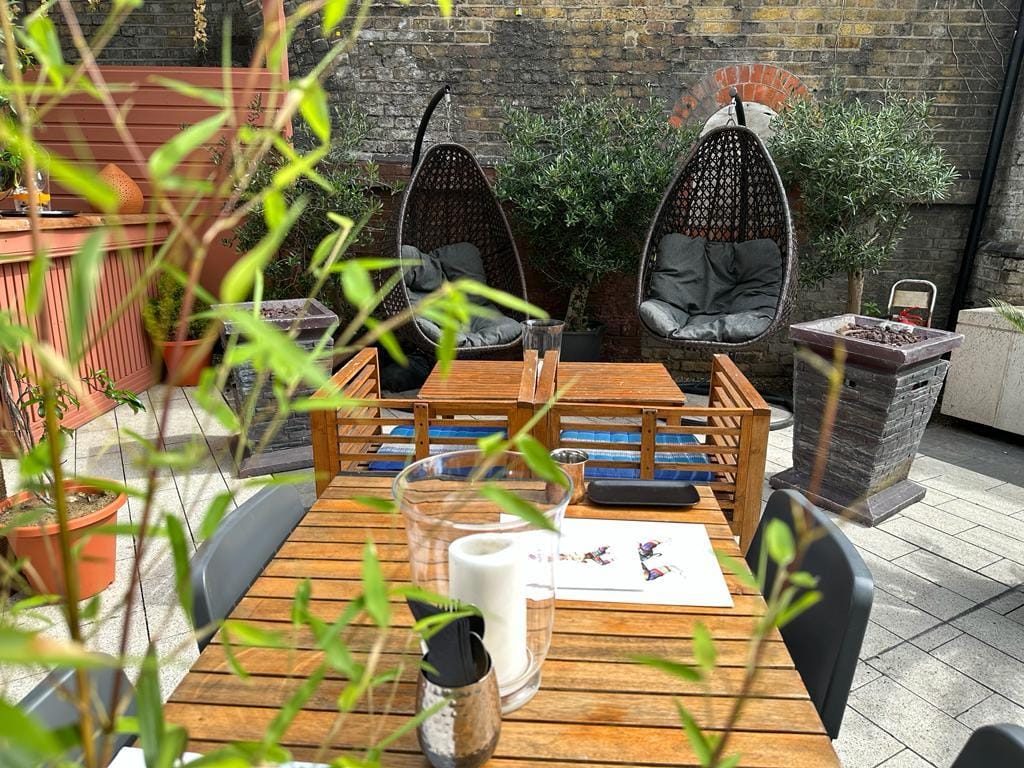 Photo of Yum Sa Restaurant, Outside Patio
