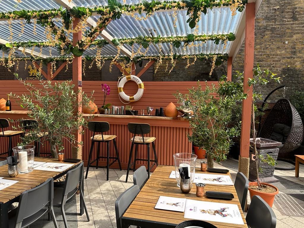 Photo of Yum Sa Restaurant, Outside Patio