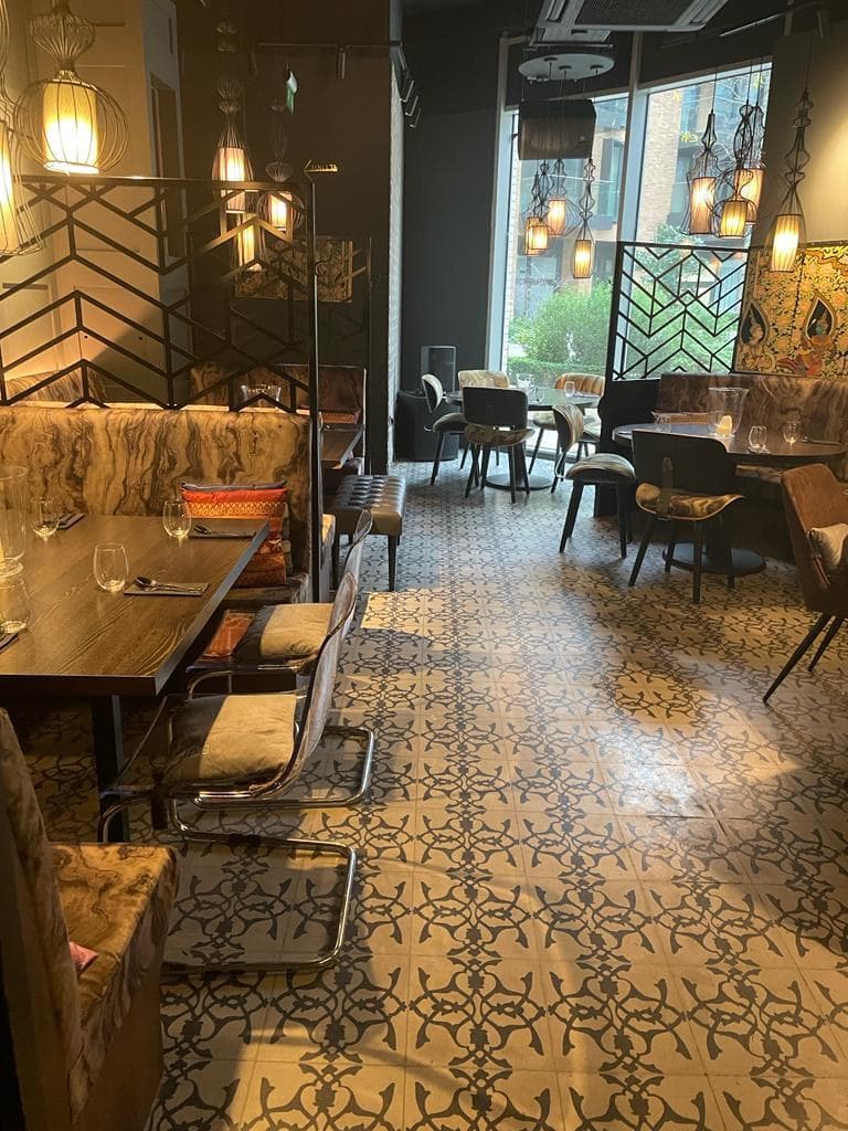 Full Restaurant, Yum Sa Restaurant photo #3