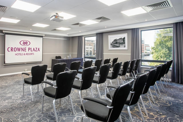 Photo of Crowne Plaza Liverpool City Centre, Canada Suite