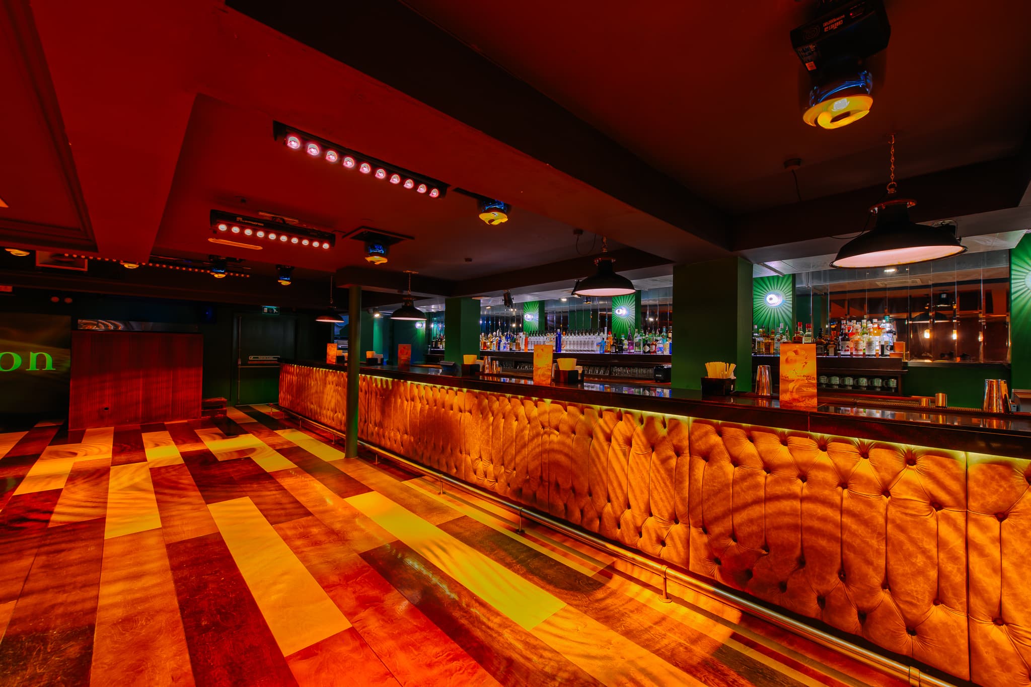 Clubroom, Revolution Cambridge photo #11