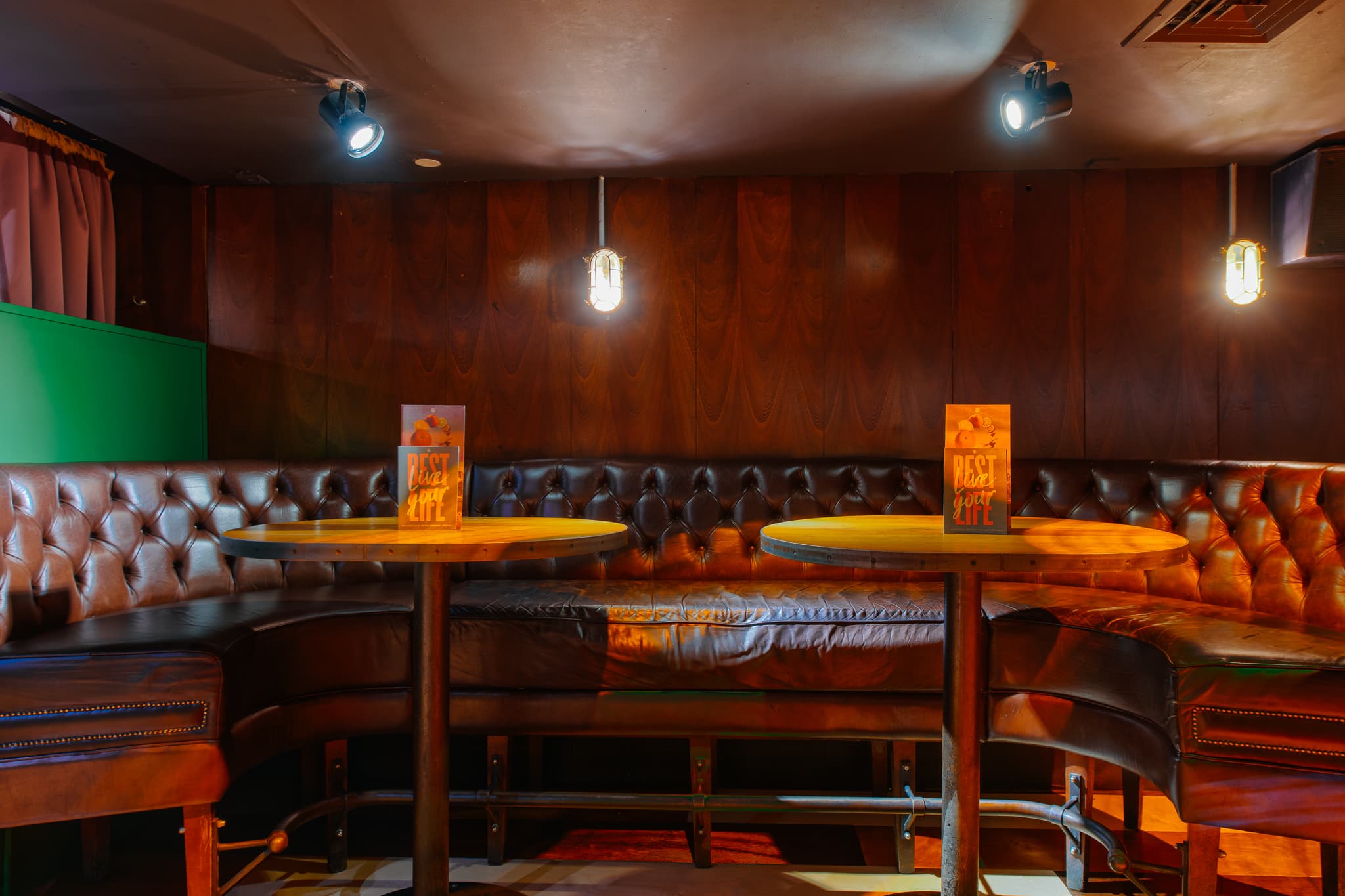 Clubroom, Revolution Cambridge photo #6
