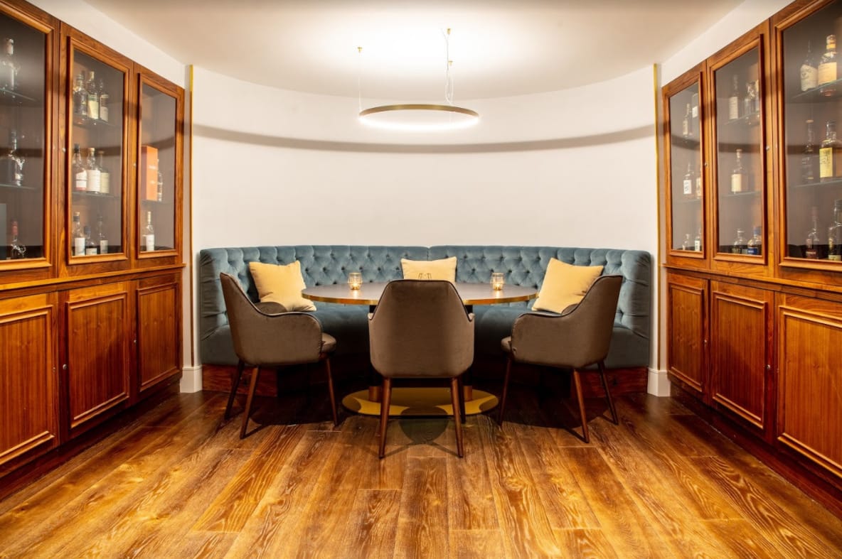 Photo of The Roseate Reading, The Whiskey Room