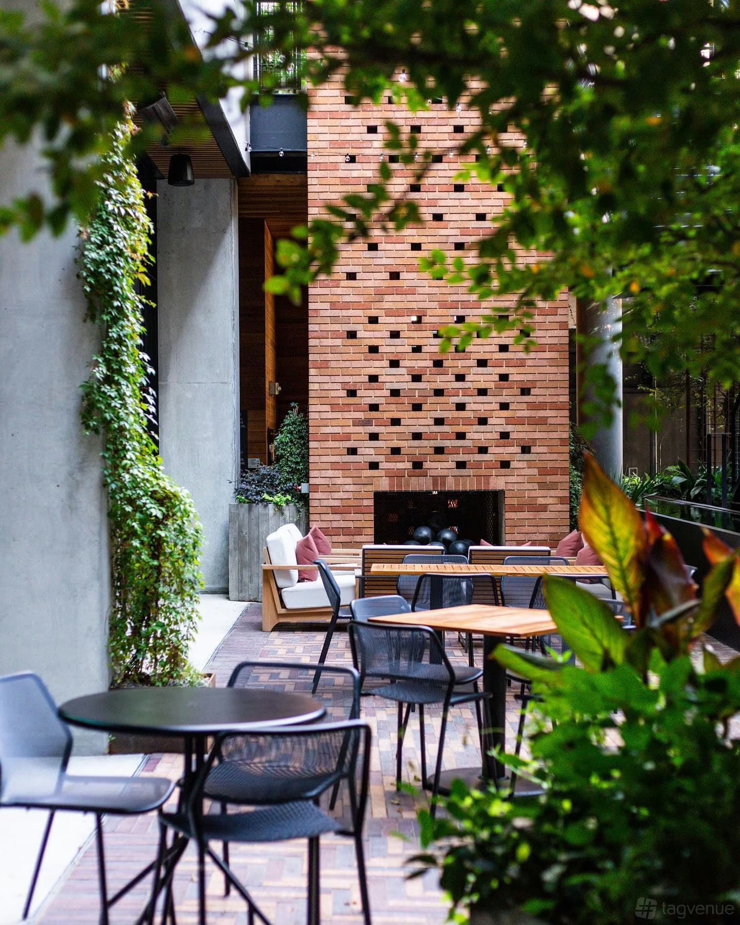 Verbena Courtyard At Verbena Food & Drink, Verbena Food & Drink photo #4