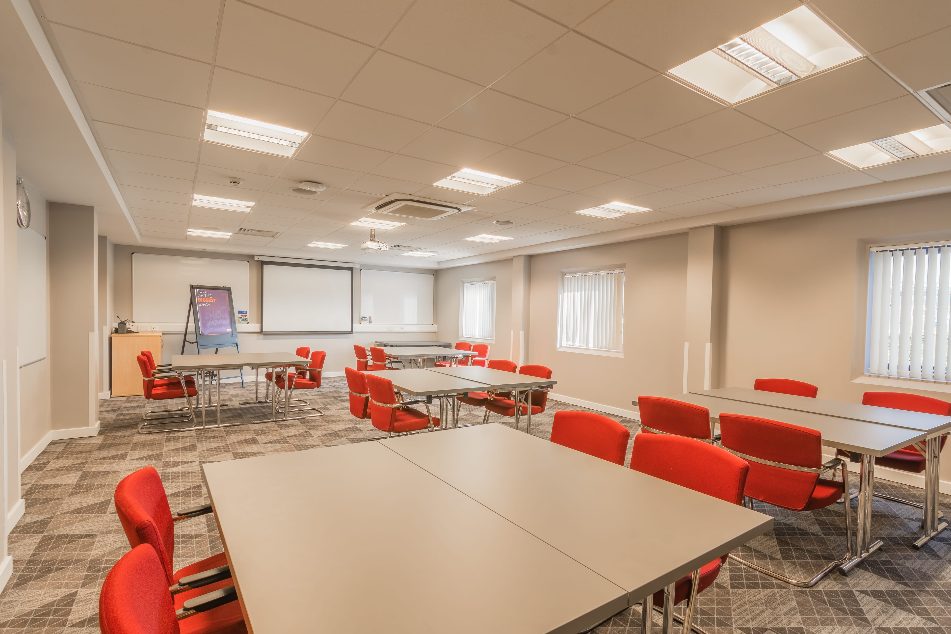 Photo of Holiday Inn Express Kettering, Rockingham Suite