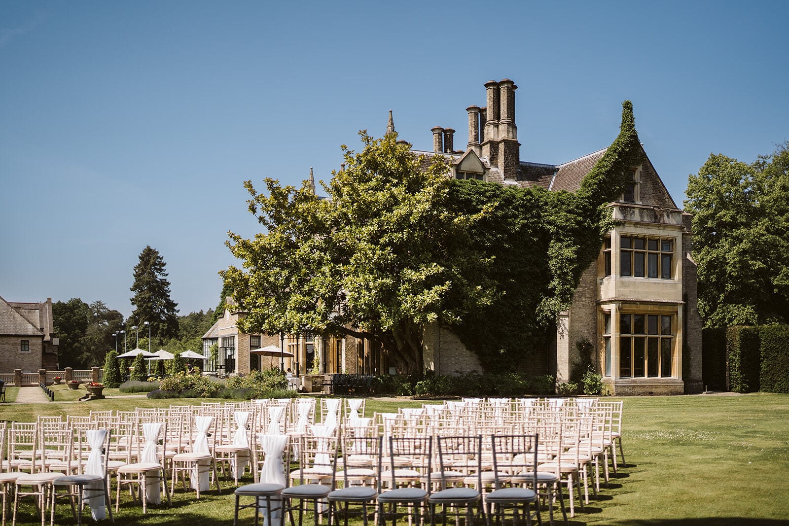 Photo of Foxhills Club & Resort, The Manor Lawns