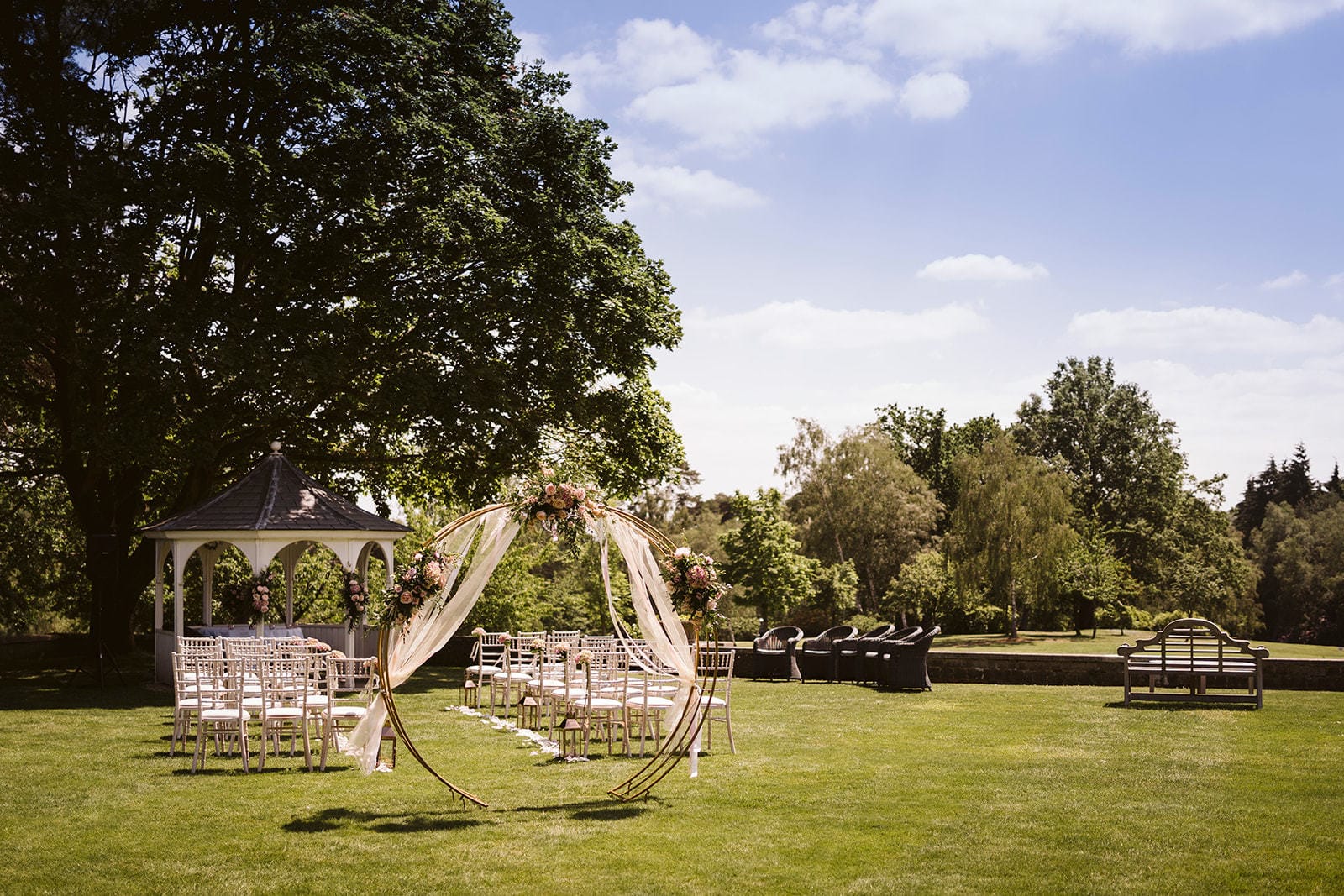 Photo of Foxhills Club & Resort, The Manor Lawns