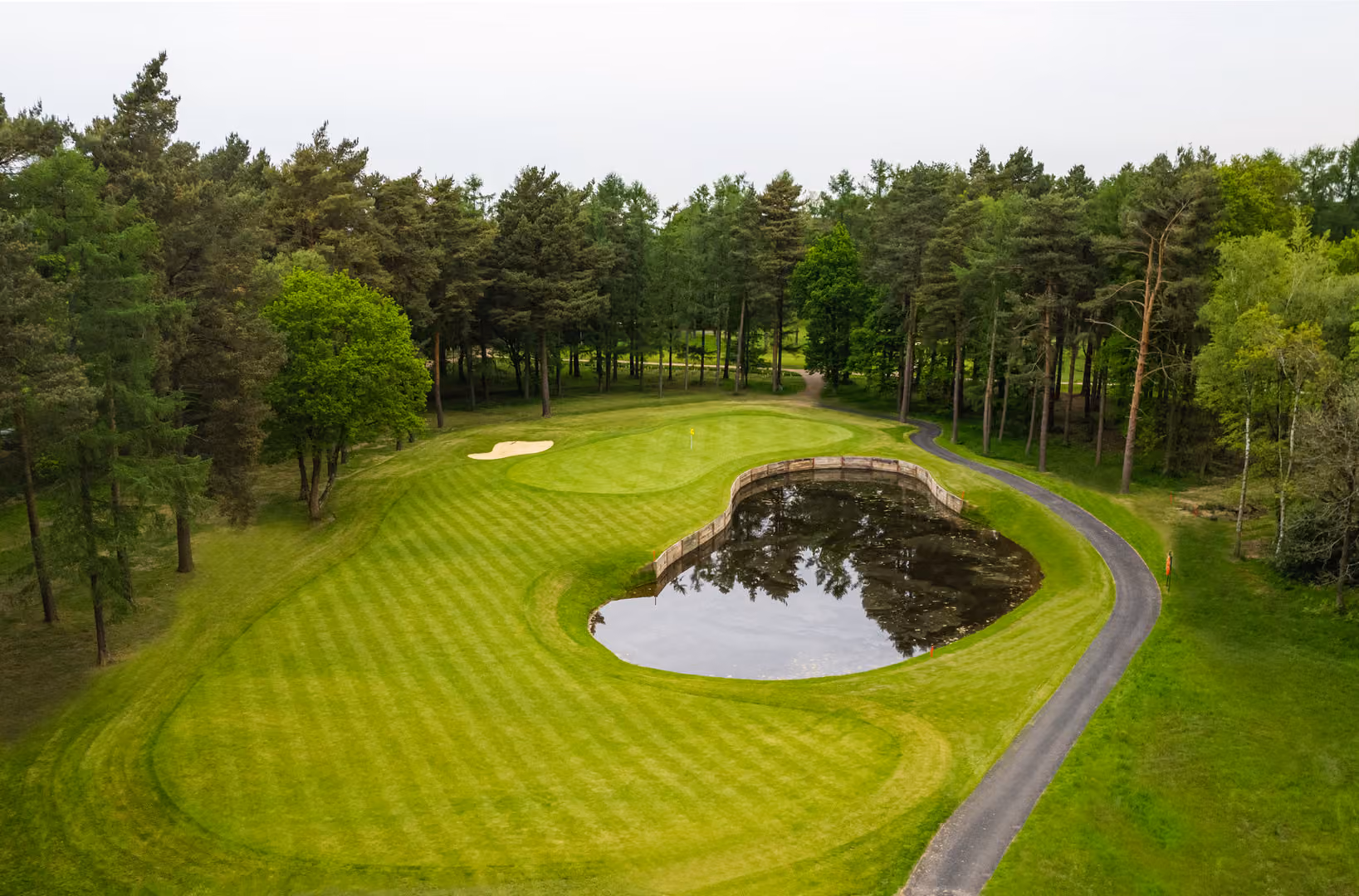 Ivatt Briscoe, Foxhills Club & Resort photo #6