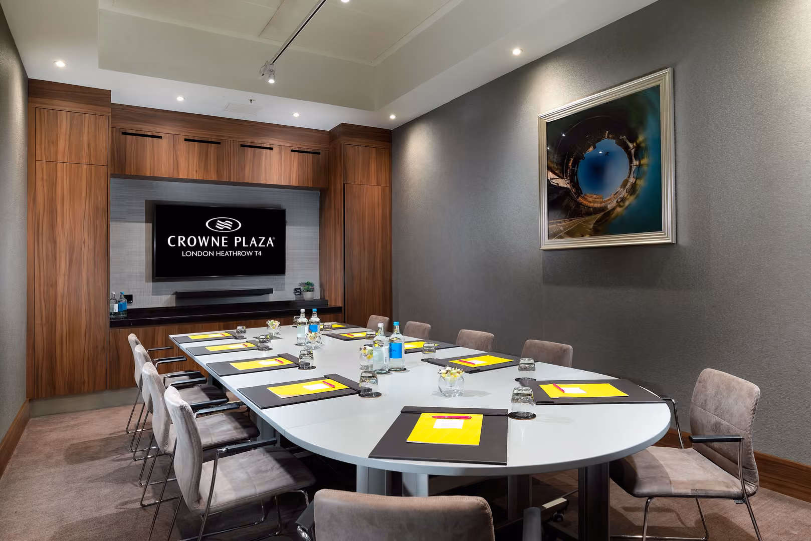 Meeting Room 3, Crowne Plaza Heathrow Terminal 4 photo #1