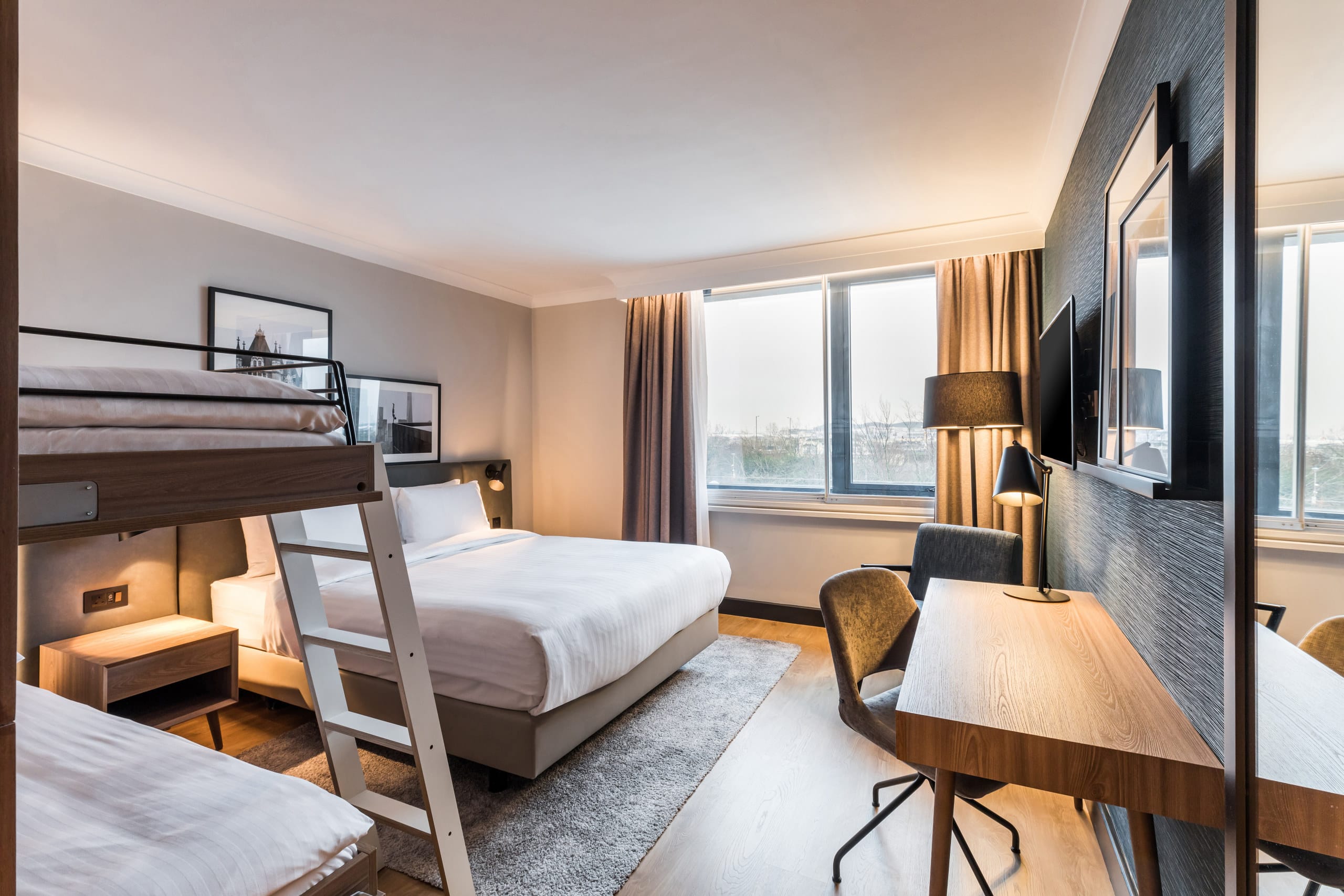 Photo of Radisson Hotel & Conference Centre London Heathrow, Garros
