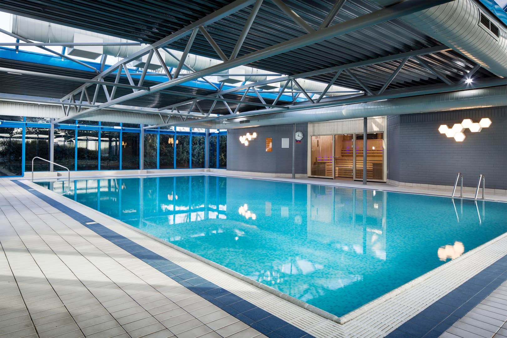 Atlantis, Radisson Hotel & Conference Centre London Heathrow photo #32