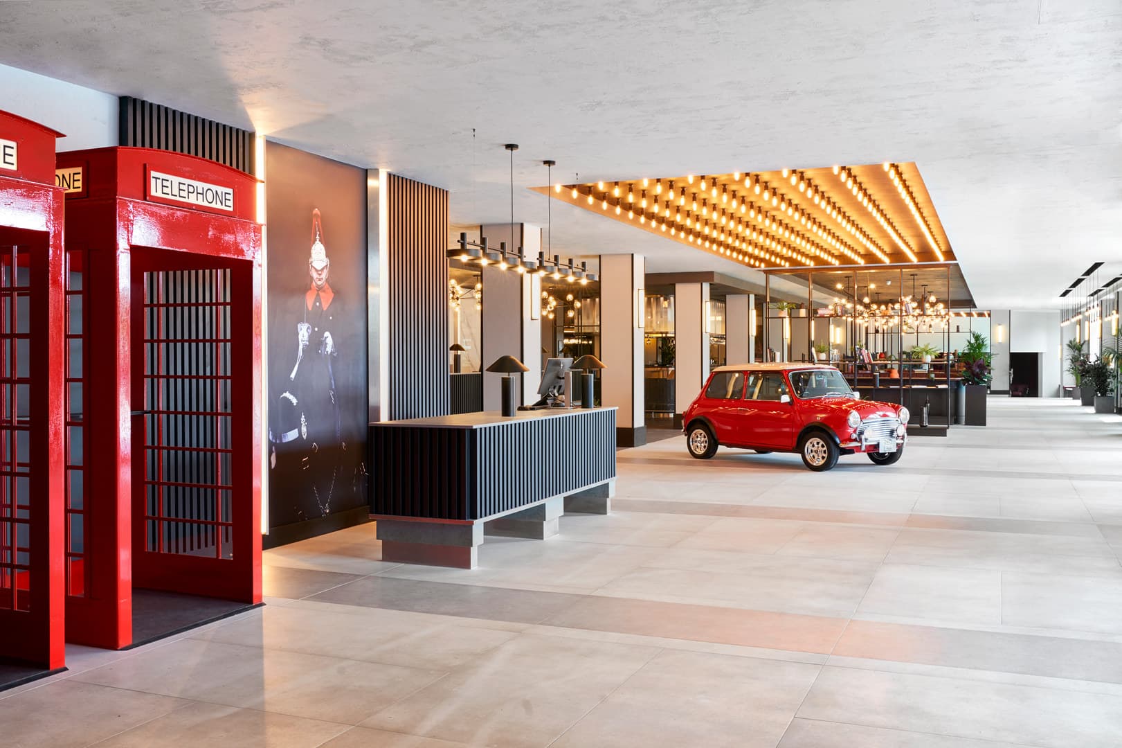 Atlantis, Radisson Hotel & Conference Centre London Heathrow photo #3