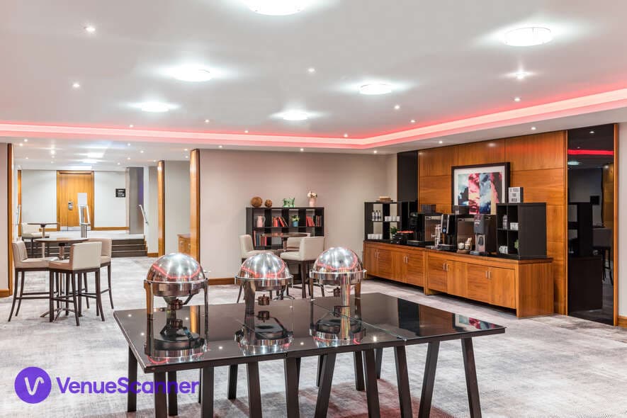 Radisson Hotel & Conference Centre London Heathrow photo #3