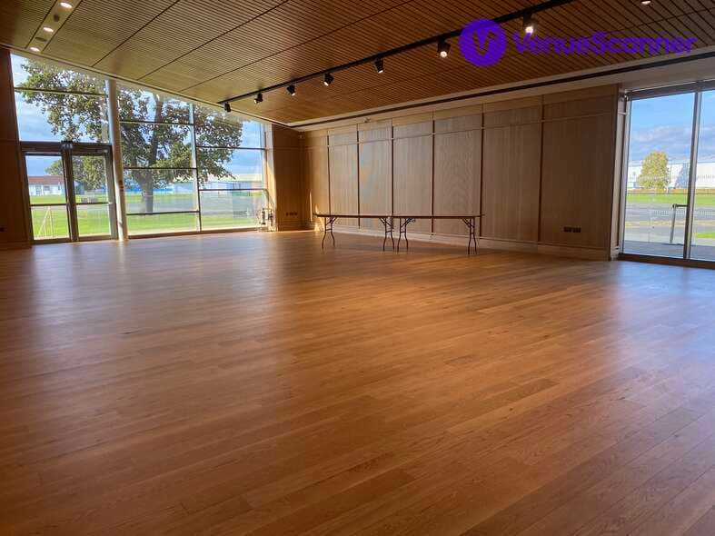 East Suite, The Pavilion At Ingliston photo #2