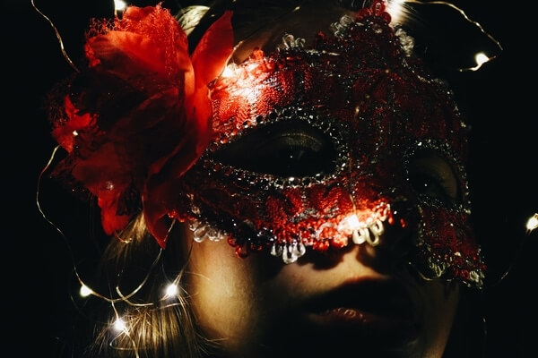 Christmas party themes masquerade