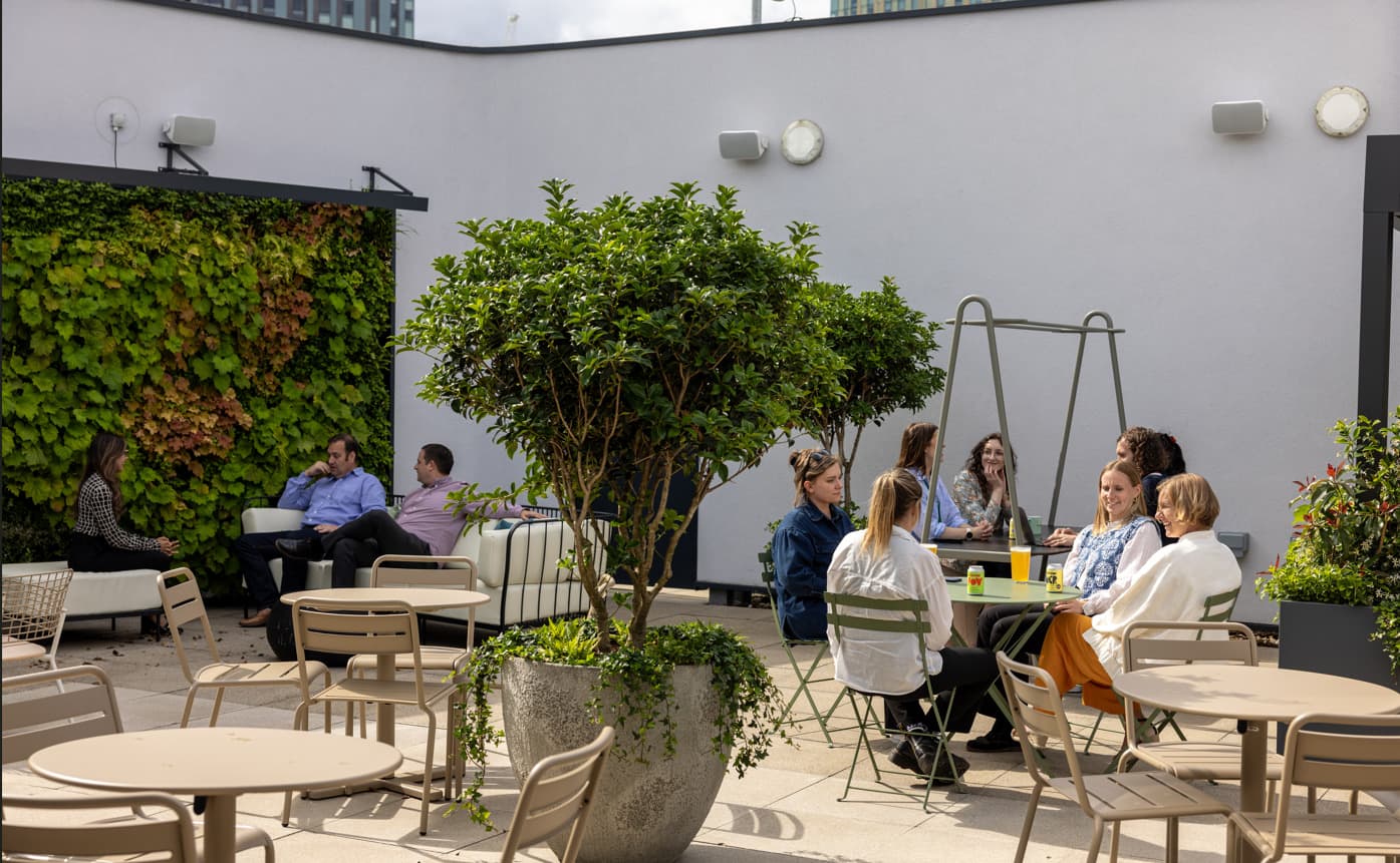 ef01b96faf20b401e54e8fa9325bba3f